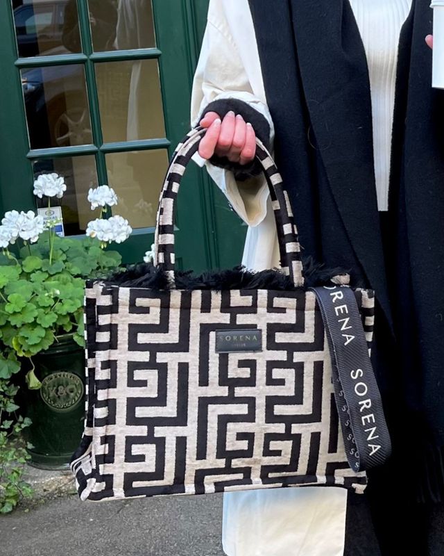 Sorena Domna Medium Tote Bag
